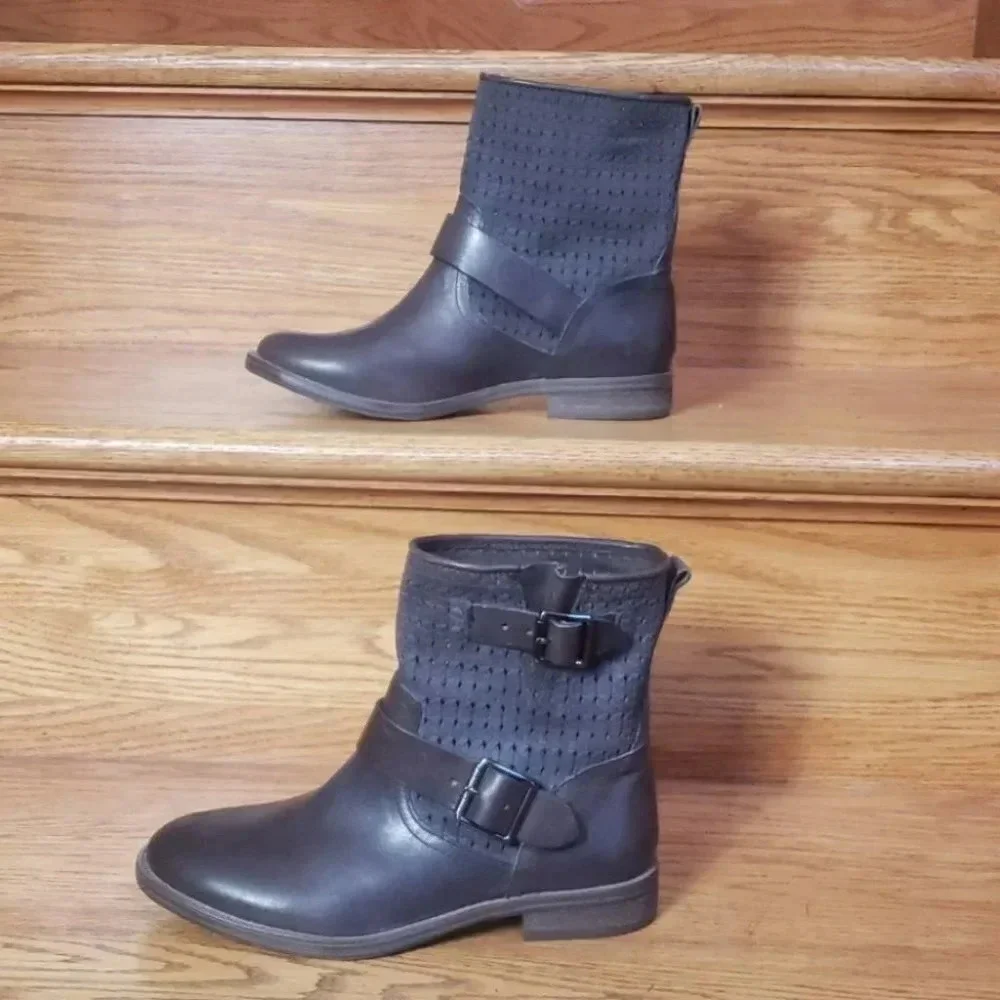 Vince Camuto Cahya 6M‎ brown leather woven ankle boots